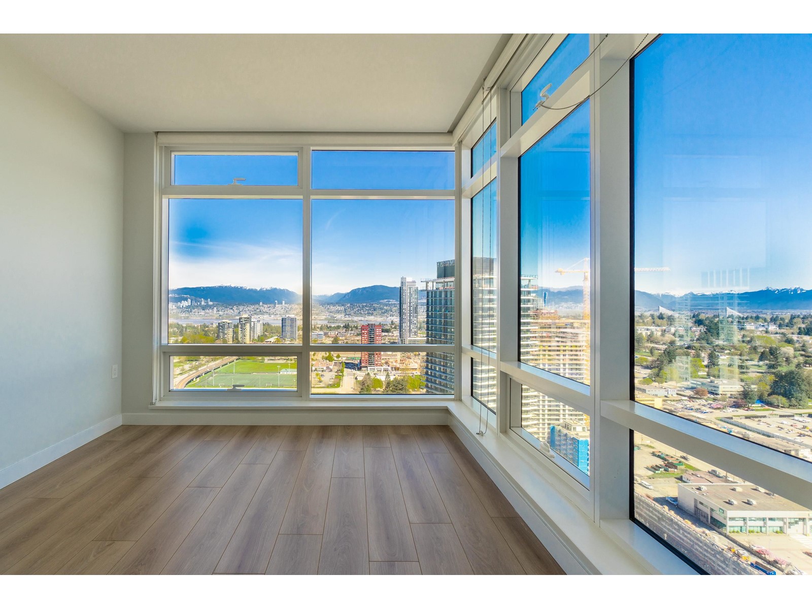 3310 13495 Central Avenue, Surrey, British Columbia  V3T 0K2 - Photo 13 - R2994075
