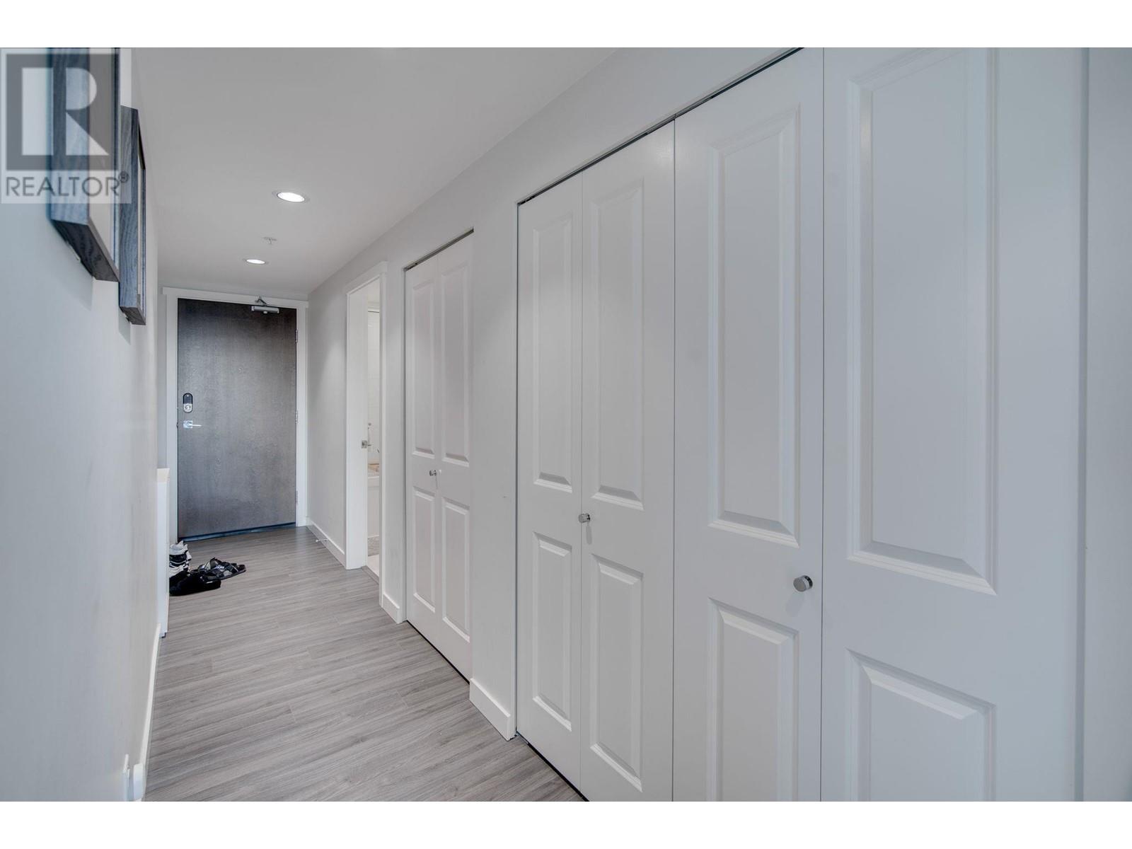 Listing Picture 13 of 40 : 3806 2388 MADISON AVENUE, Burnaby / 本拿比 - 魯藝地產 Yvonne Lu Group - MLS Medallion Club Member