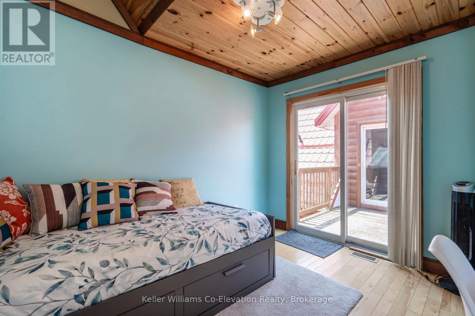 9 Philpark Road, Tiny, Ontario  L9M 0M7 - Photo 15 - S12102709