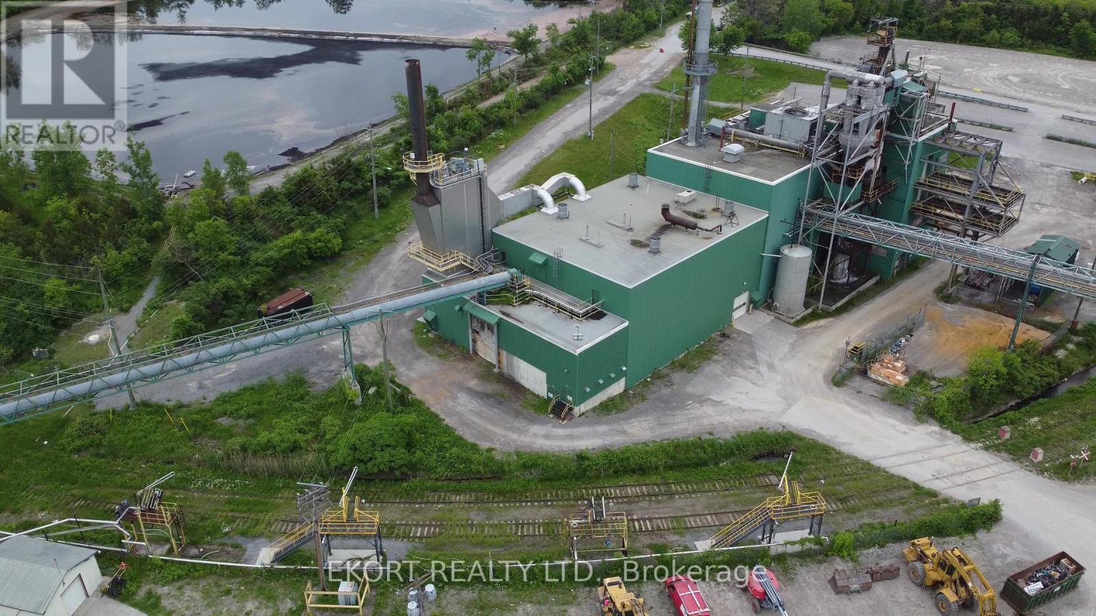300 Marmora Street, Quinte West, Ontario  K8V 2J5 - Photo 13 - X12104832