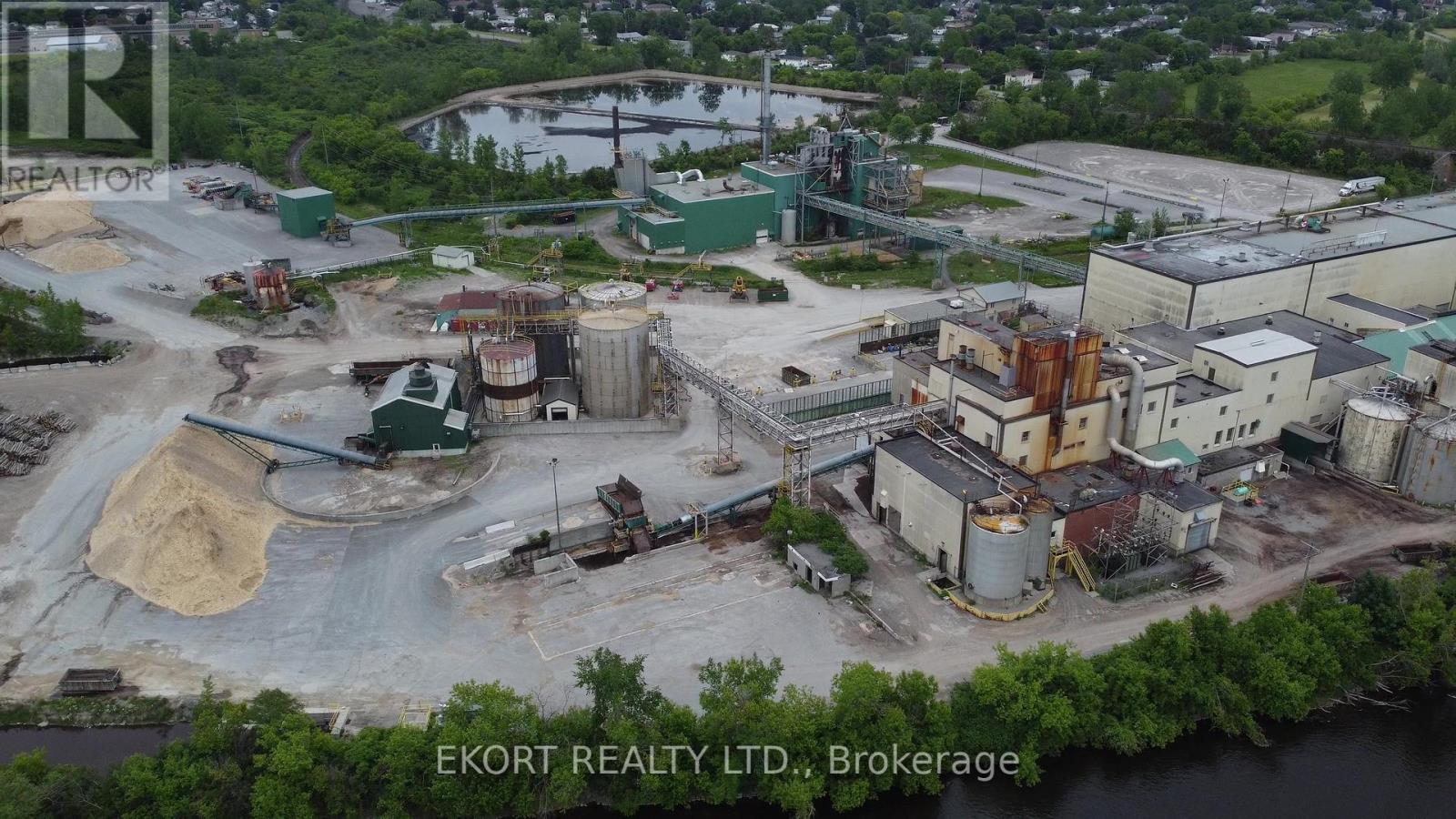 300 Marmora Street, Quinte West, Ontario  K8V 2J5 - Photo 15 - X12104832