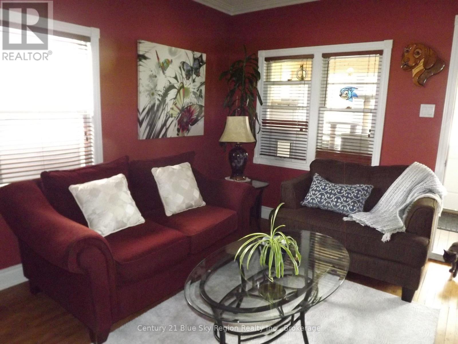 Property at 618 HARDY STREET image 5