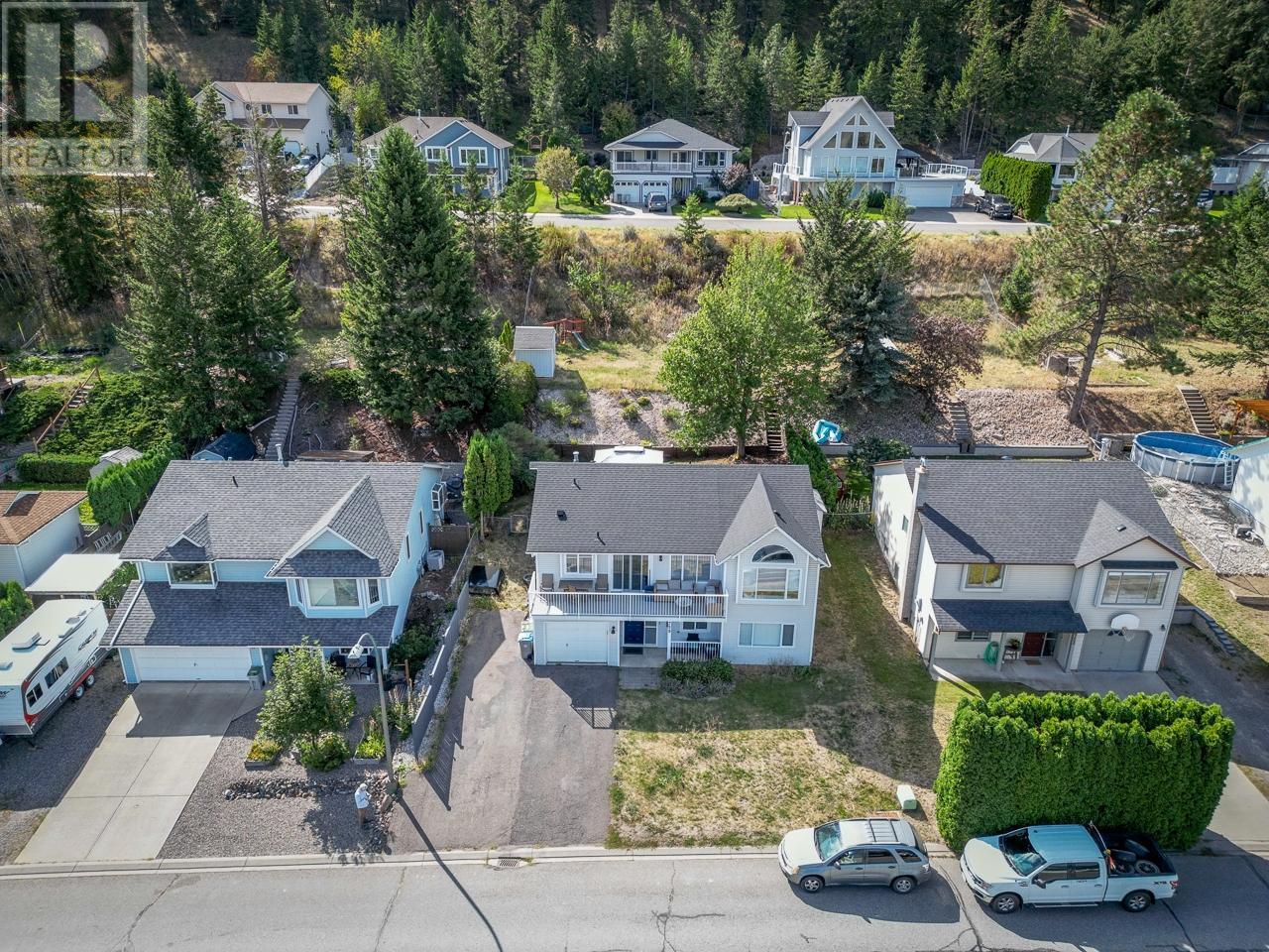 Property at 2759 QU'APPELLE Boulevard image 2