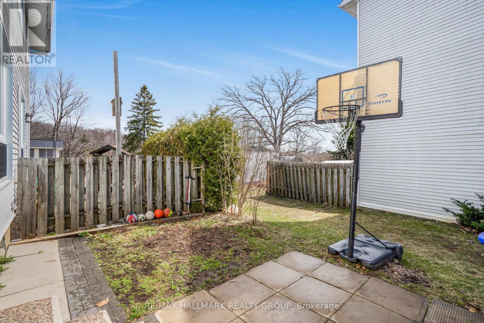 1985 Woods Street, Clarence-Rockland, Ontario  K4K 1H7 - Photo 29 - X12104800