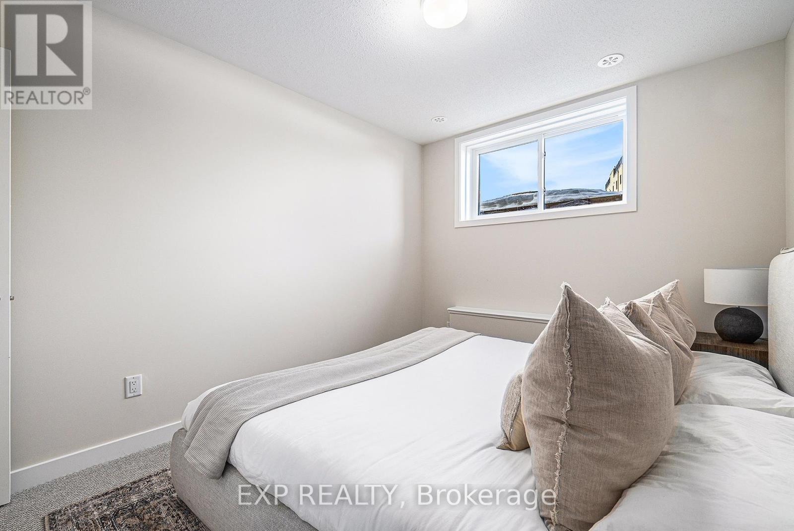 130 Mishi Private, Ottawa, Ontario  K1K 0P2 - Photo 19 - X12104802