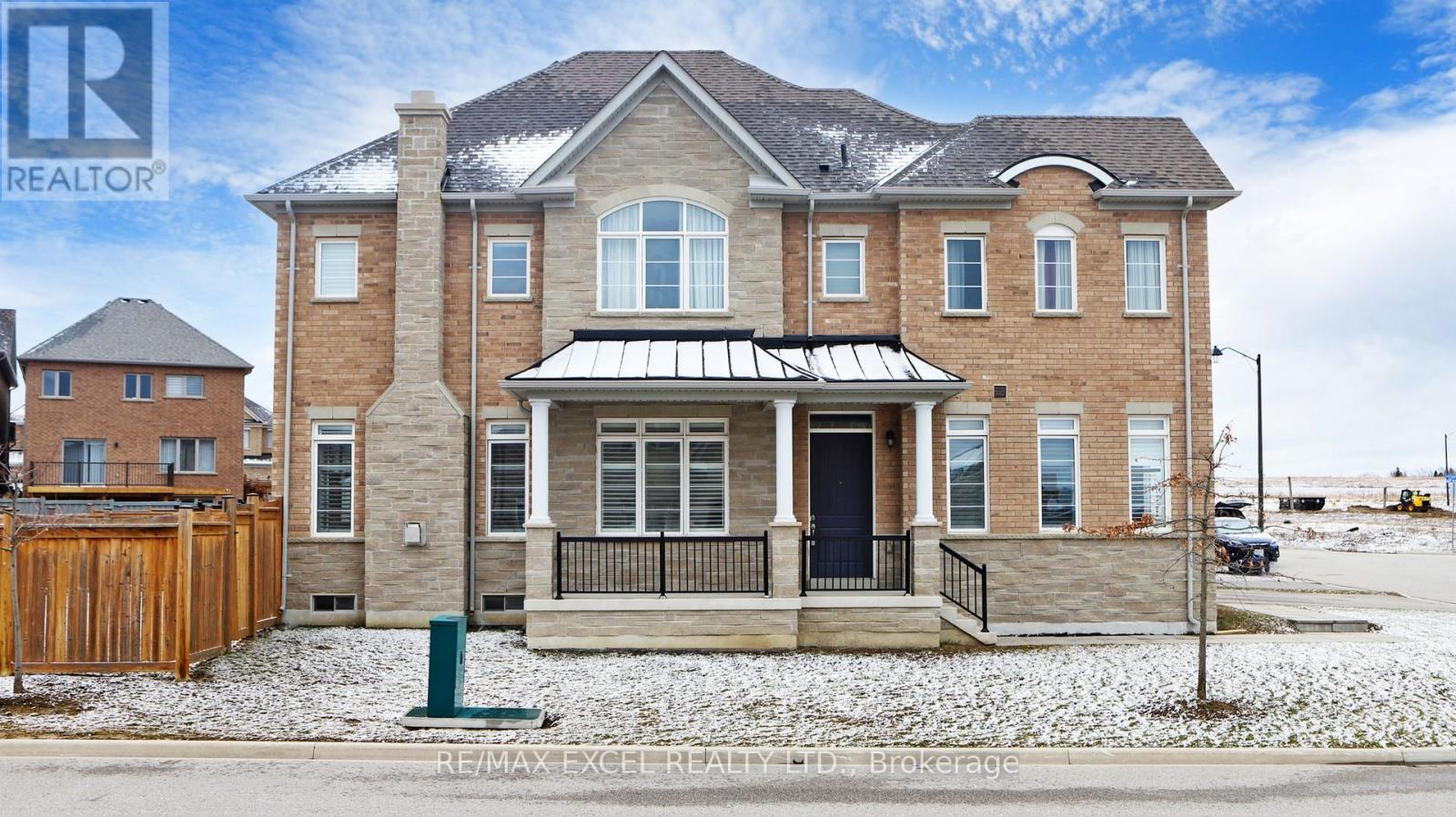 Property at 42 ROBERT BALDWIN BOULEVARD image 3