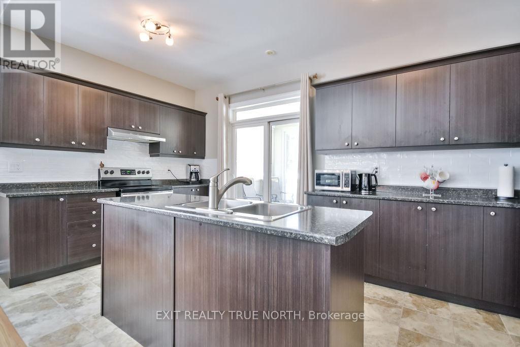 59 Wally Drive, Wasaga Beach, Ontario  L9Z 0G5 - Photo 10 - S12104718