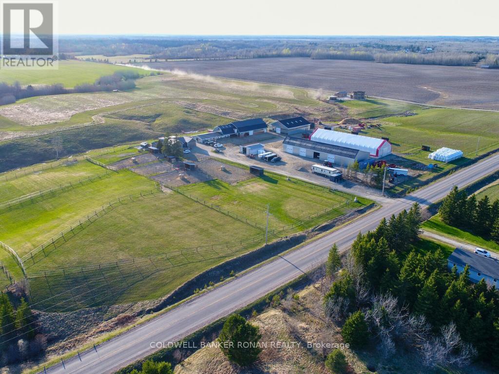 328535 Highway 560, Englehart (Central Timiskaming), Ontario  P0J 1B0 - Photo 2 - T12104761