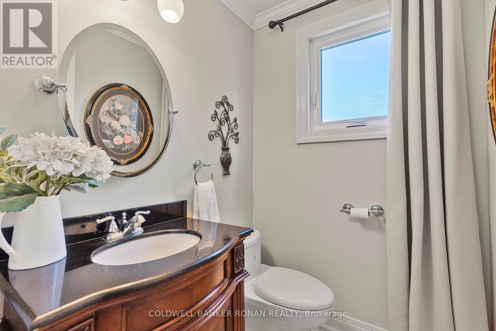 9581 Old Church Road, Caledon, Ontario  L7E 0P9 - Photo 18 - W12104749