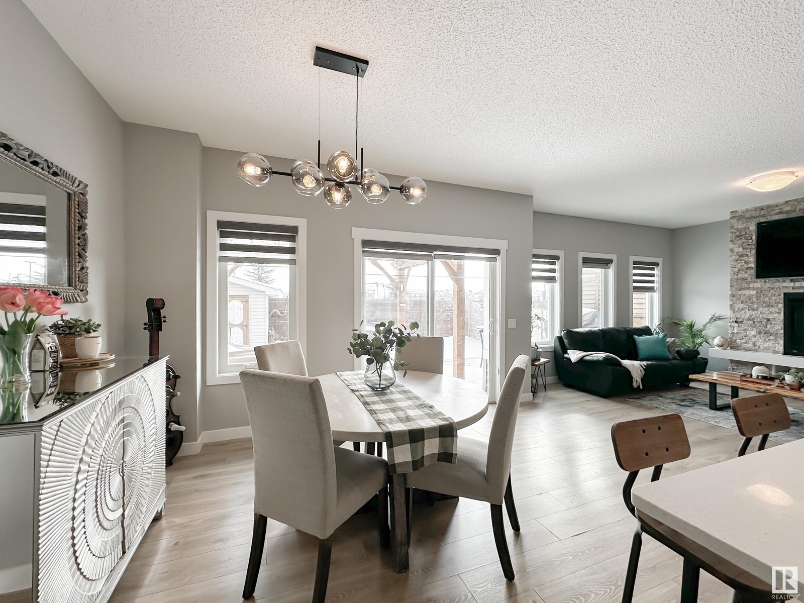 147 Joyal Wy, St. Albert, Alberta  T8N 7V3 - Photo 9 - E4428875
