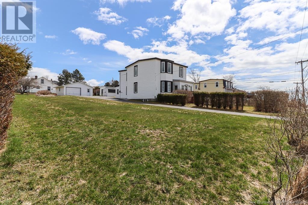 Property at 139 Red Head Road image 4