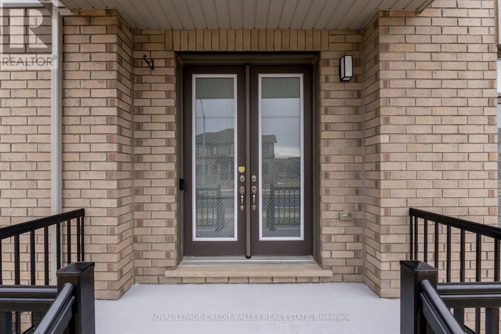Property at 96 YALE DRIVE image 4