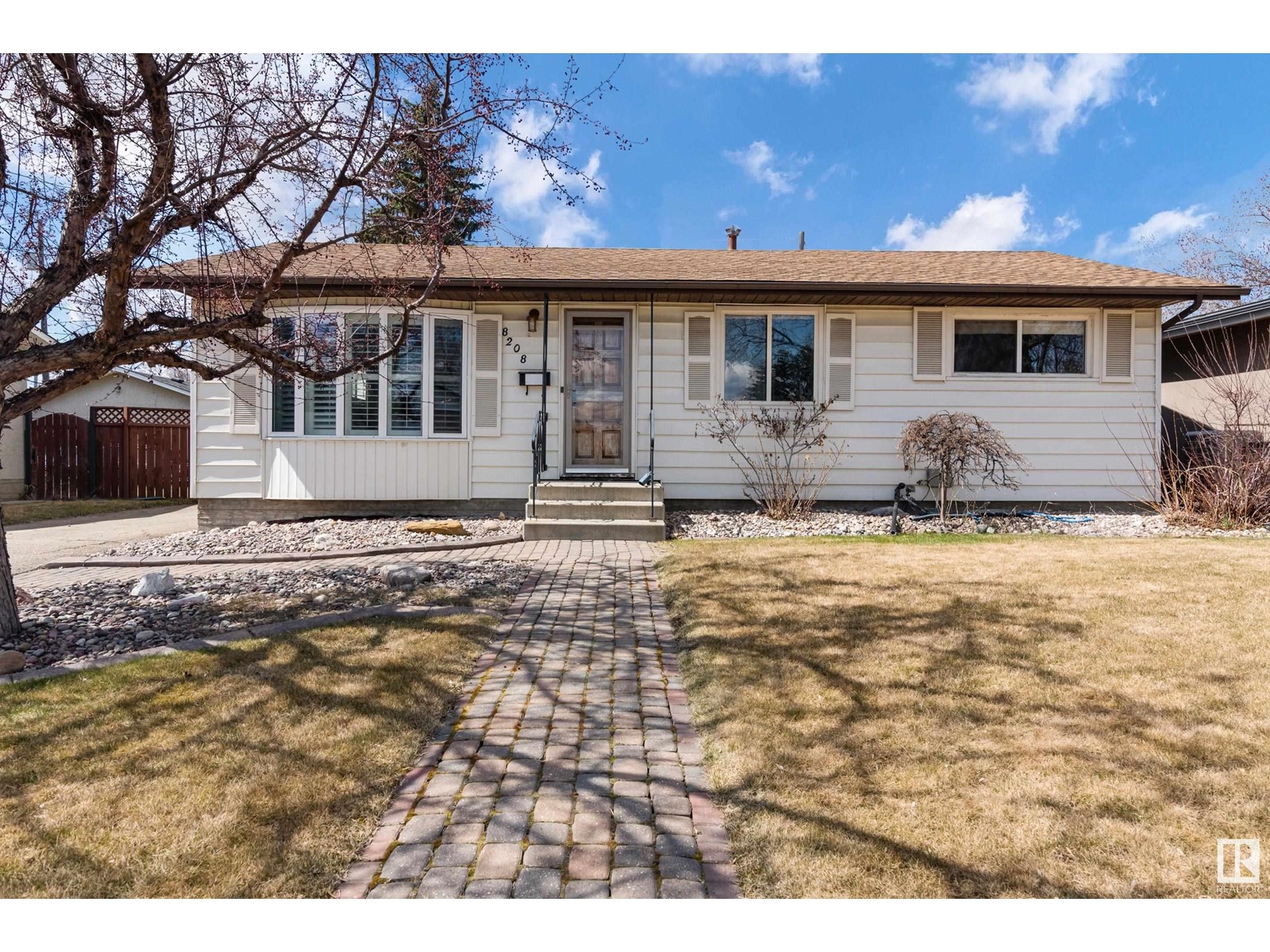 Property at 8208 162 ST NW NW image 1