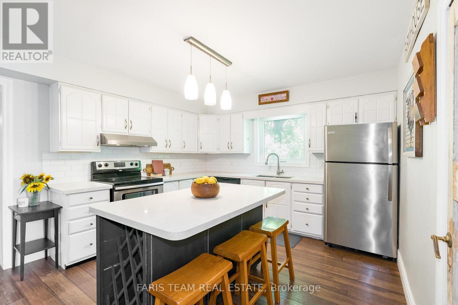 Property at 21 ROBERT STREET E image 5