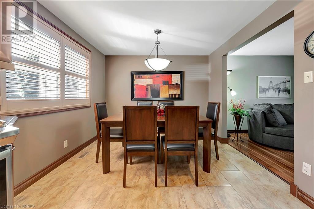 Property at 82 WESTWOOD Crescent image 5