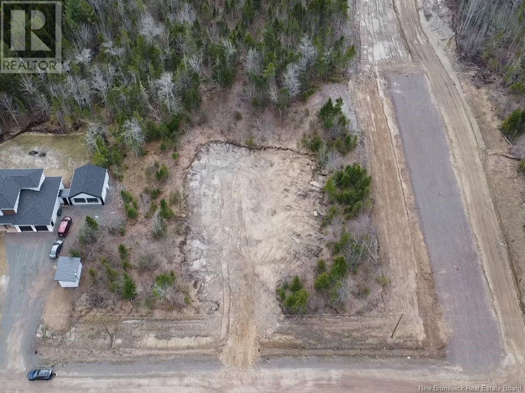 Property at 15 Maefield Street image 3