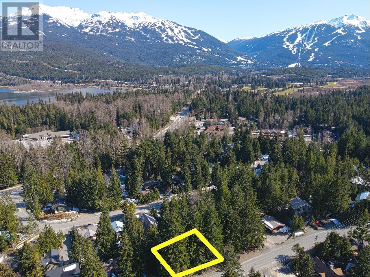 8270 Mountain View Drive, Whistler, British Columbia  V8E 0G5 - Photo 1 - R2994417