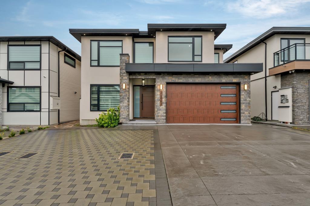 31063 N Deertrail Drive, Abbotsford, British Columbia  V2T 5J5 - Photo 1 - R2993654
