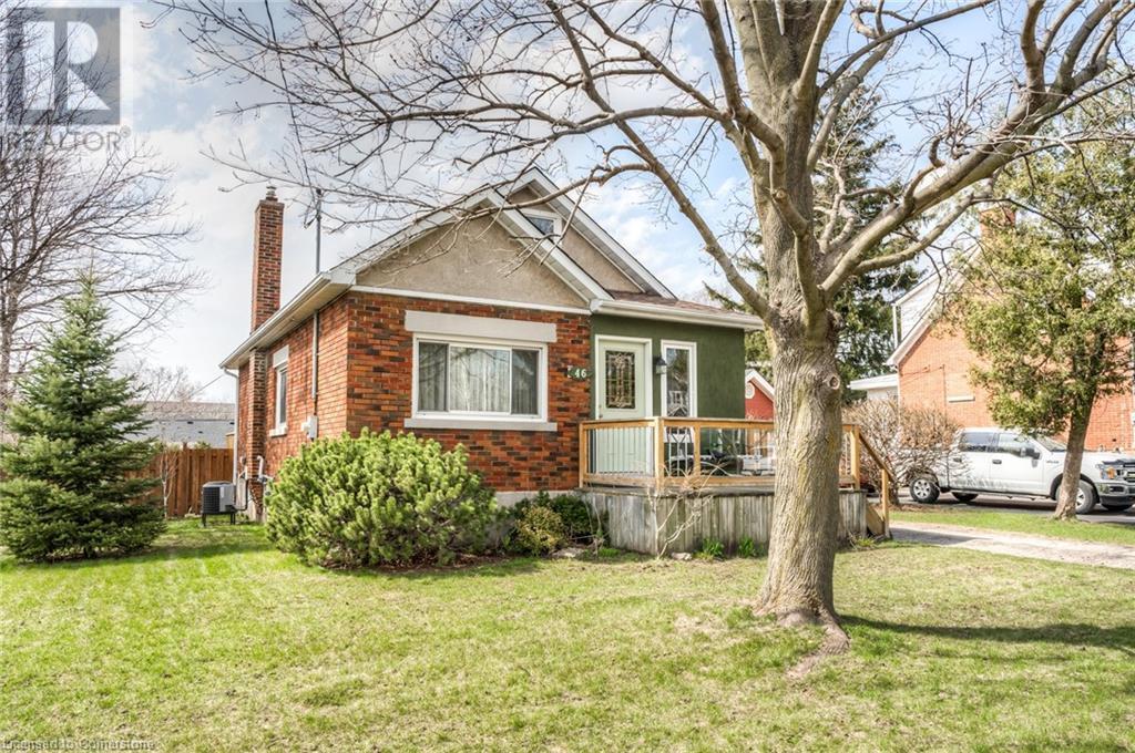 Property at 46 2 Avenue image 3