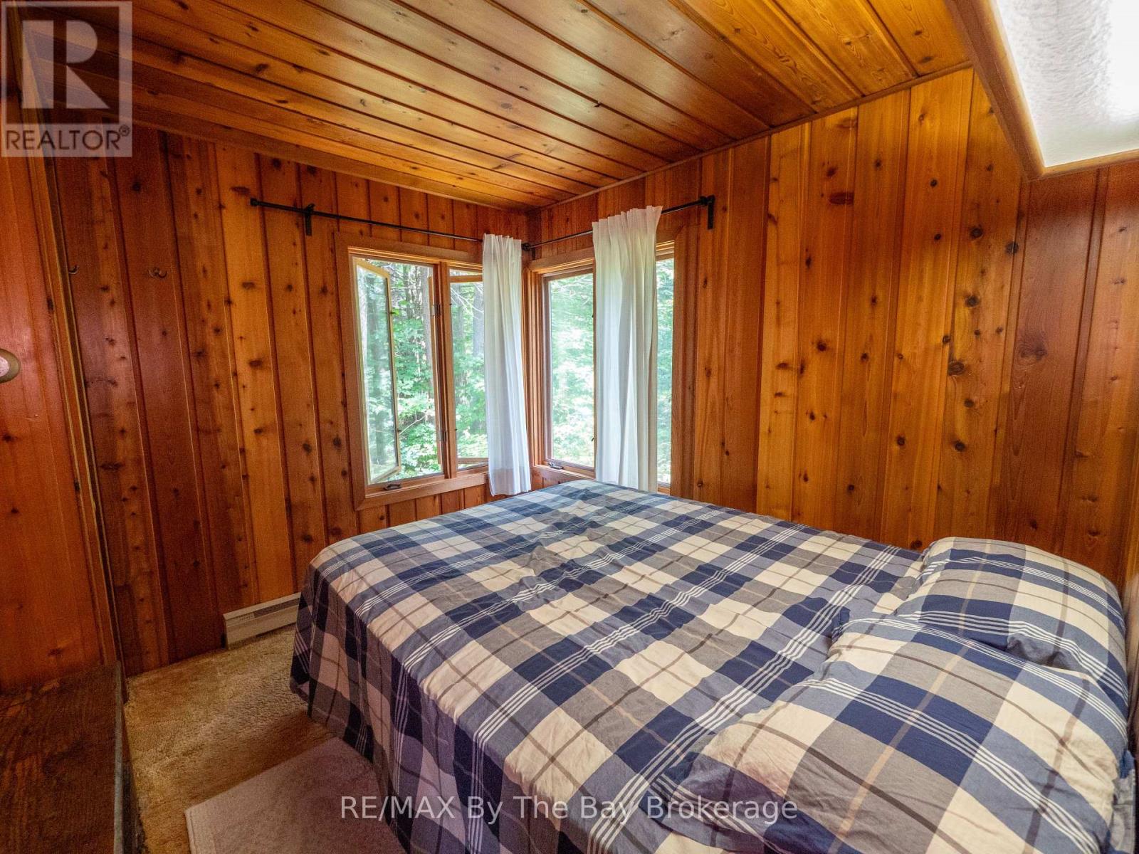 15598 Georgian Bay Shore, Georgian Bay, Ontario  P0E 1E0 - Photo 13 - X12104867