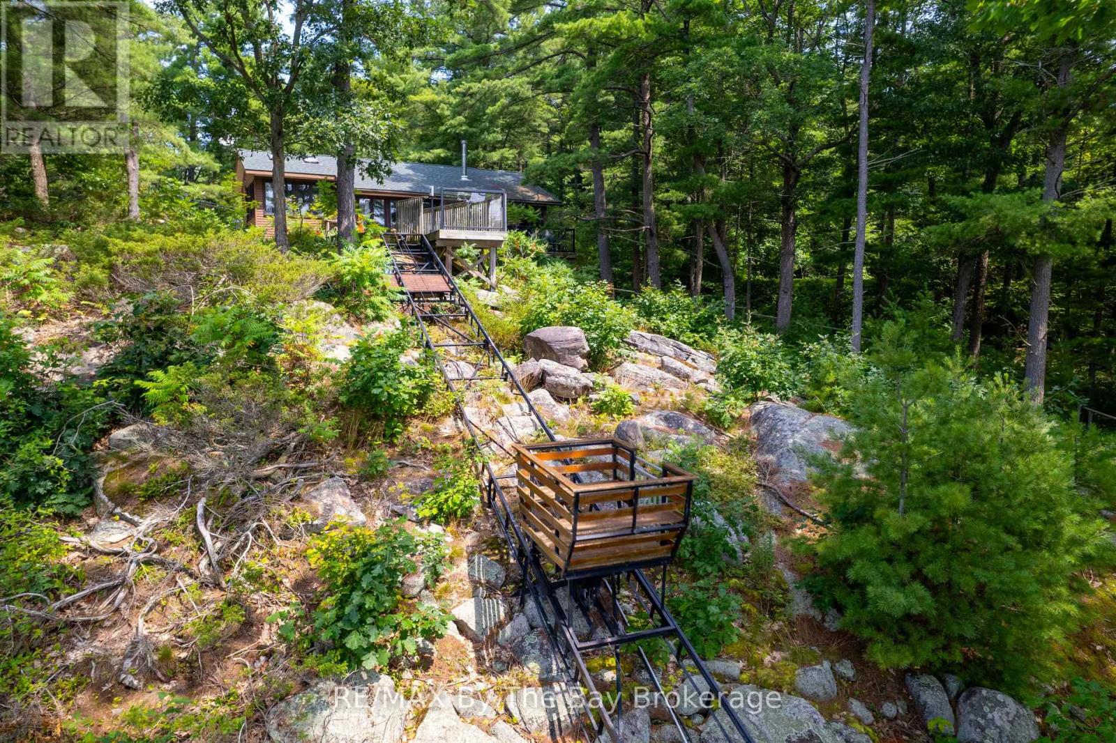 15598 Georgian Bay Shore, Georgian Bay, Ontario  P0E 1E0 - Photo 6 - X12104867