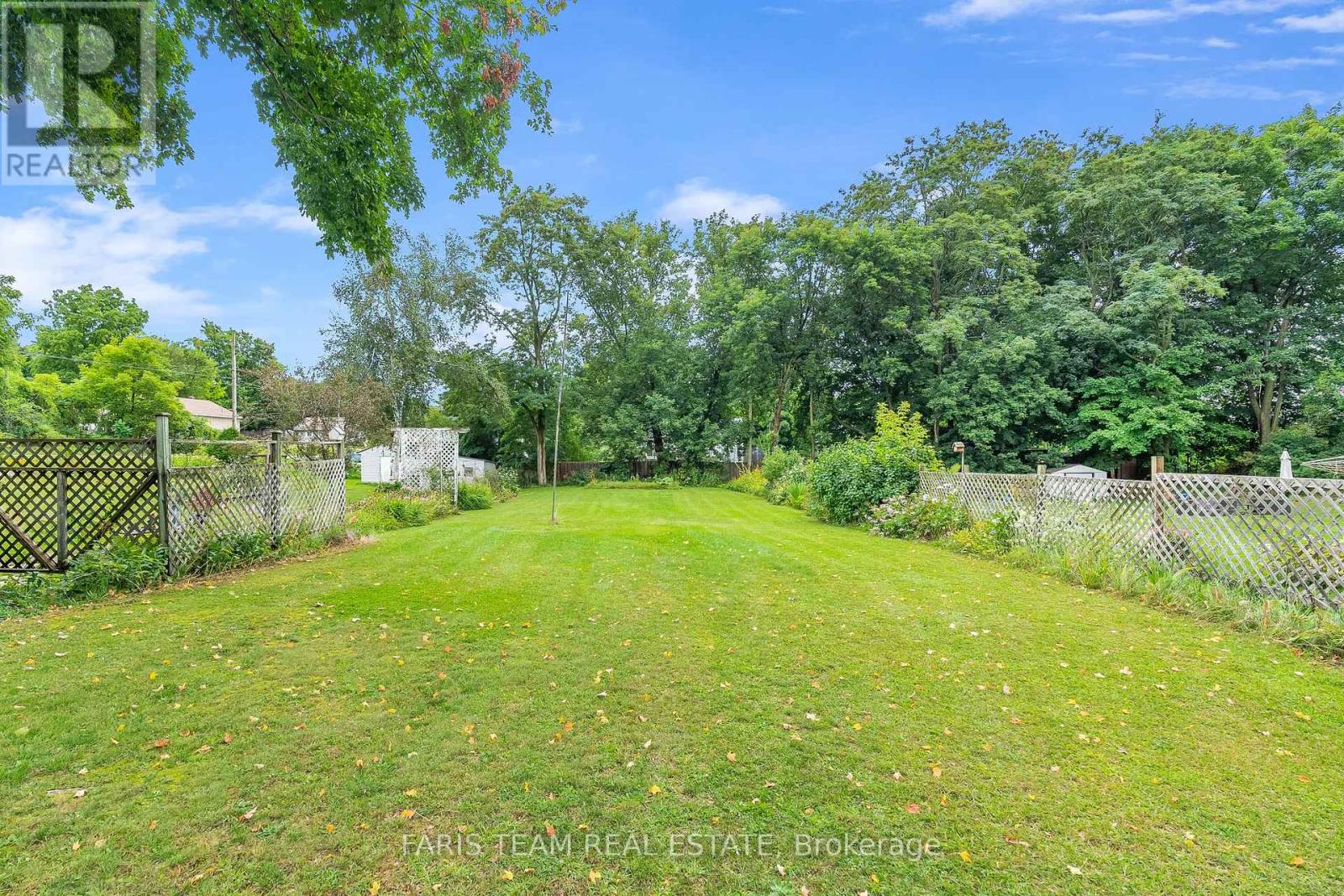 305 Ouida Street, Tay, Ontario  L0K 2C0 - Photo 4 - S12021223