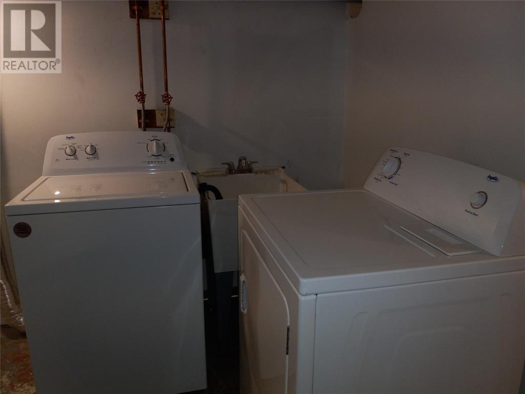 734 Campbell Street, Sarnia, Ontario  N7T 2J5 - Photo 13 - 25010276