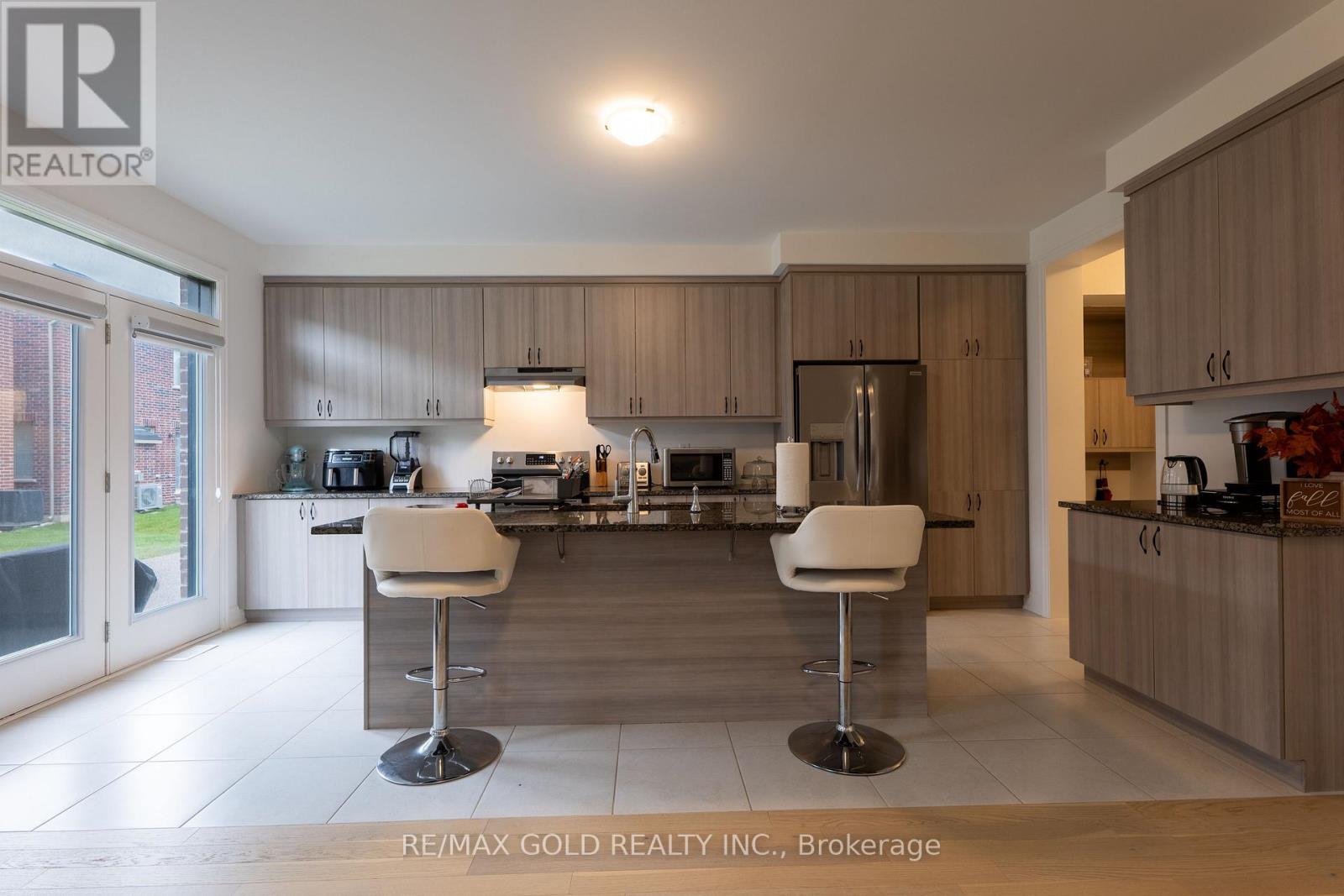 1257 Trudeau Drive, Milton, Ontario  L9T 6H8 - Photo 20 - W12104859