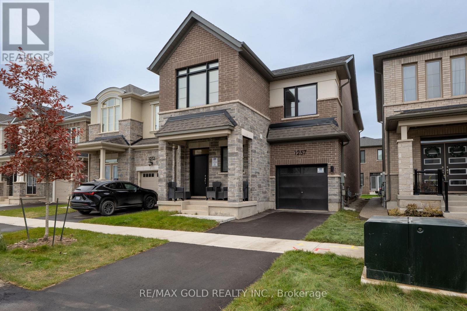 1257 Trudeau Drive, Milton, Ontario  L9T 6H8 - Photo 39 - W12104859