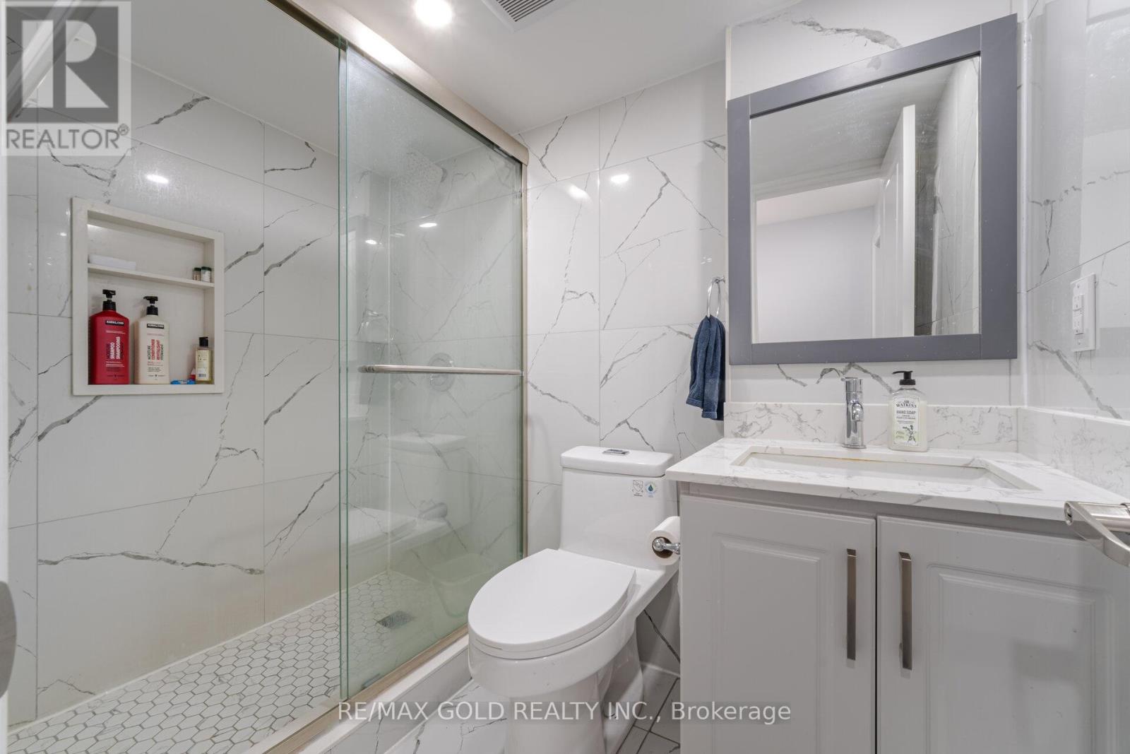 13 Redfern Street, Brampton, Ontario  L7A 4T7 - Photo 32 - W12104895