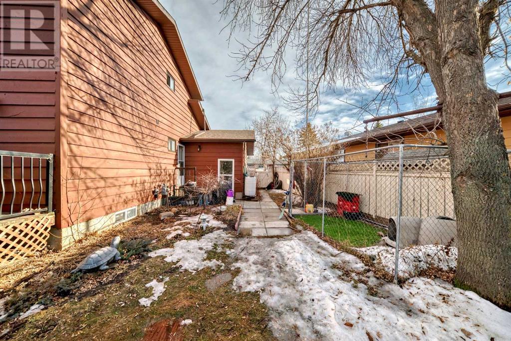 14 Maple Leaf Road, Strathmore, Alberta  T1P 1G6 - Photo 43 - A2198354