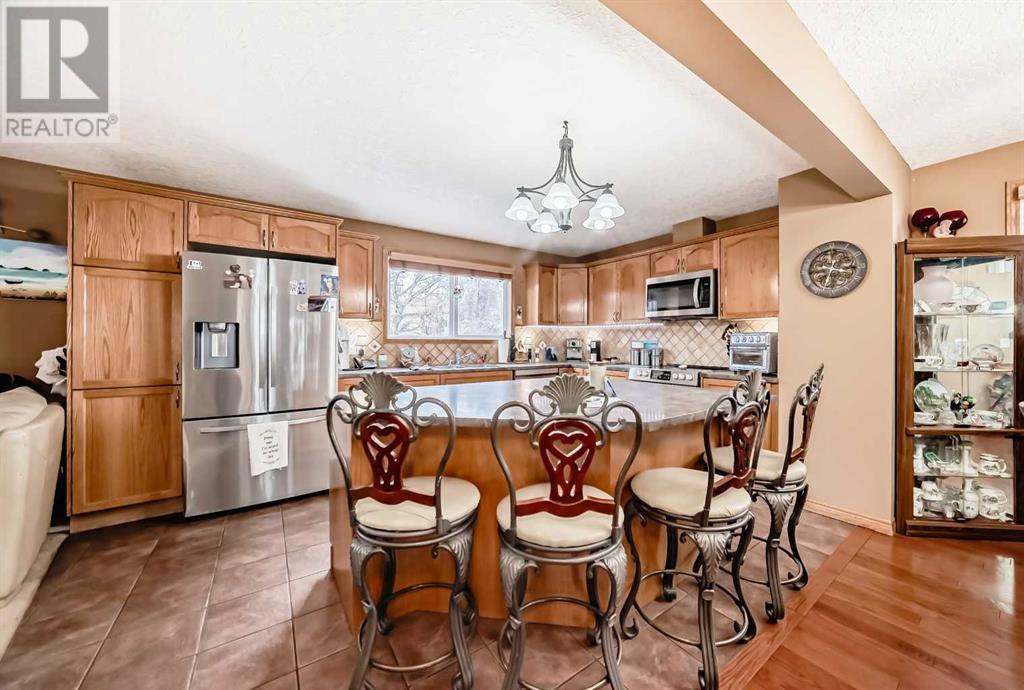 14 Maple Leaf Road, Strathmore, Alberta  T1P 1G6 - Photo 6 - A2198354