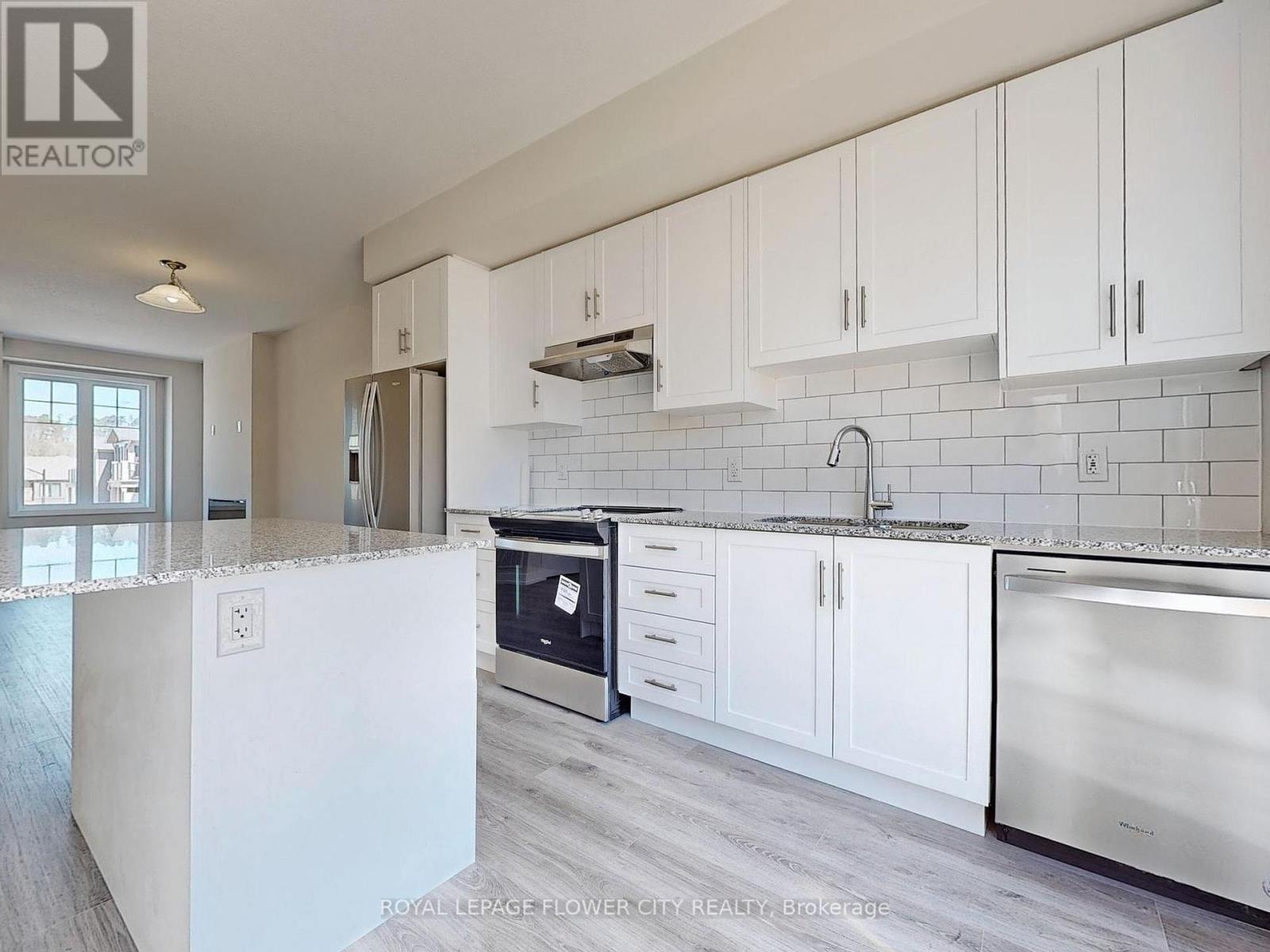 107 - 10 Birmingham Drive, Cambridge, Ontario  N1R 0C6 - Photo 15 - X12104863