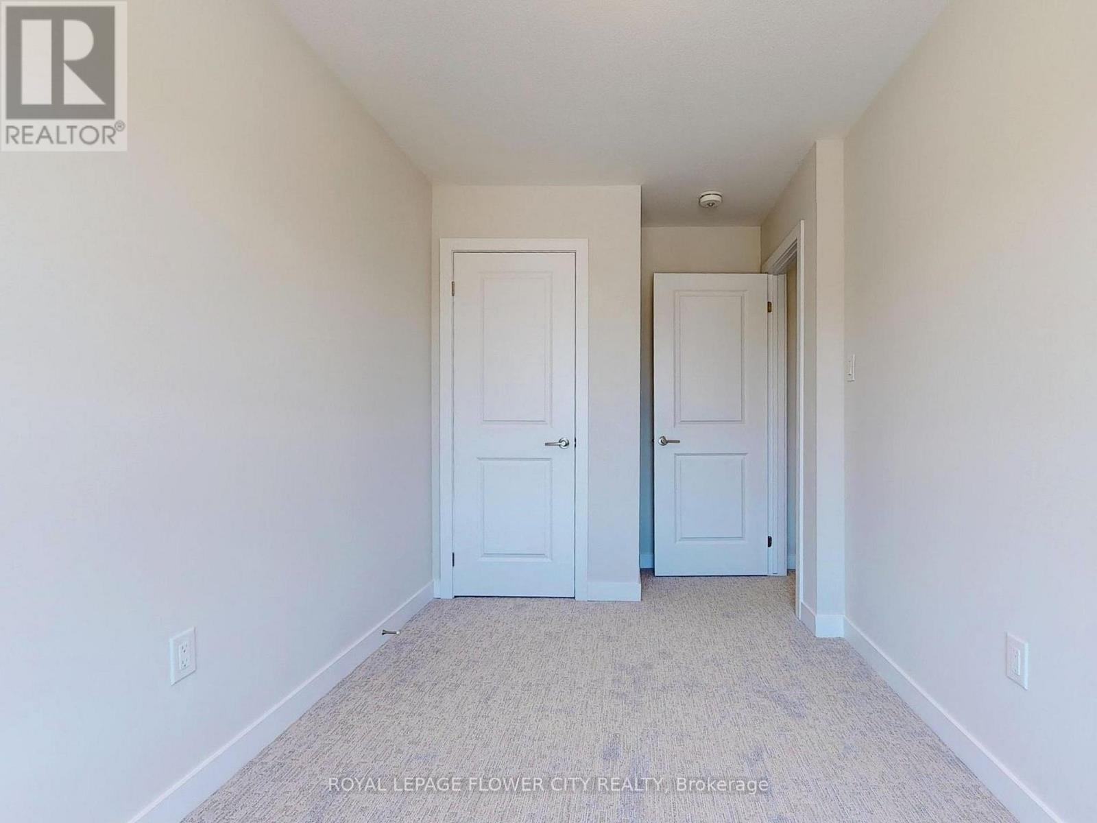 107 - 10 Birmingham Drive, Cambridge, Ontario  N1R 0C6 - Photo 27 - X12104863