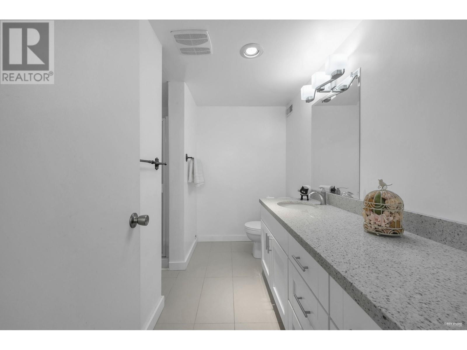 6932 Kitchener Street, Burnaby, British Columbia  V5B 2J9 - Photo 22 - R2994186