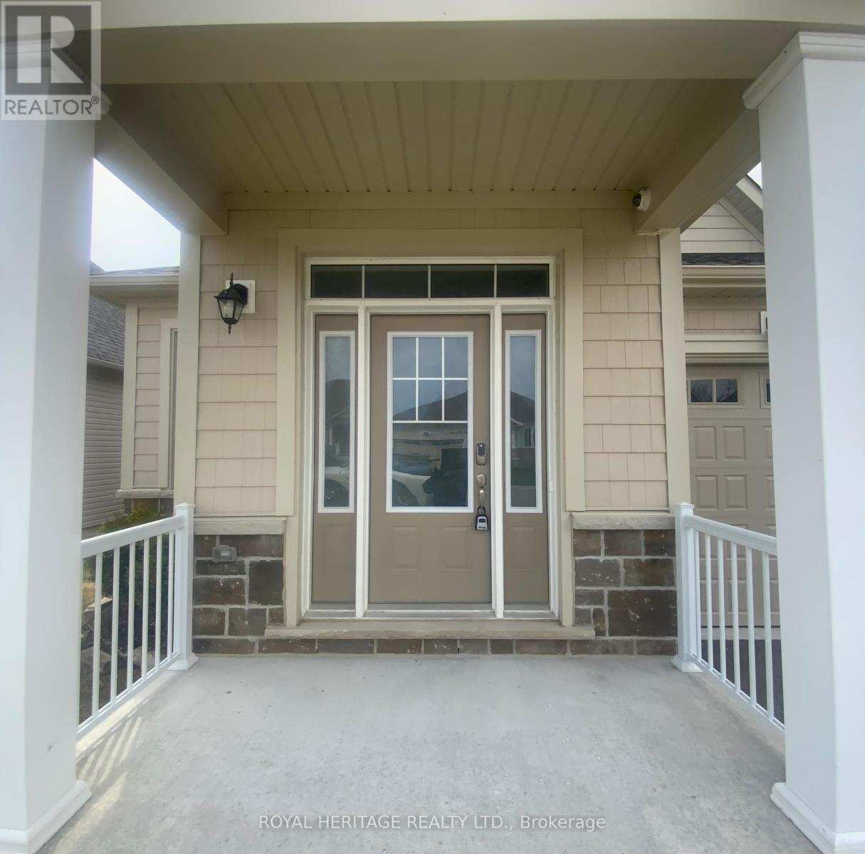 Property at 22 SEDONA COURT image 5