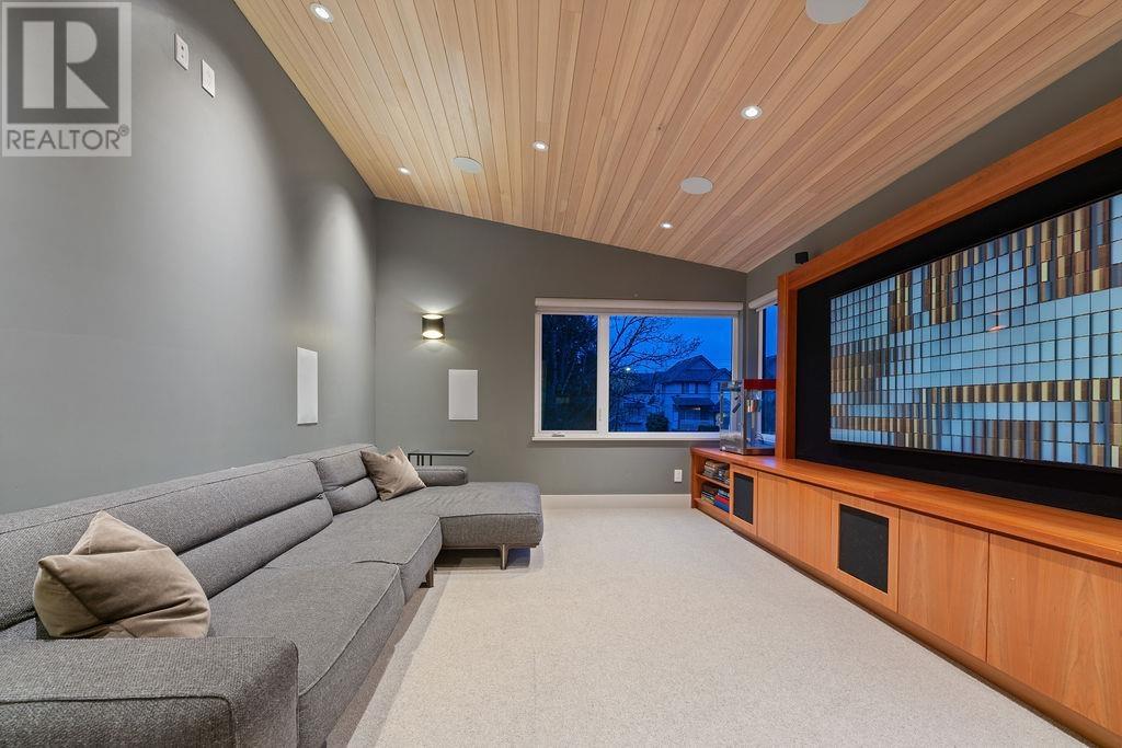 Listing Picture 22 of 40 : 11711 YOSHIDA COURT, Richmond / 烈治文 - 魯藝地產 Yvonne Lu Group - MLS Medallion Club Member