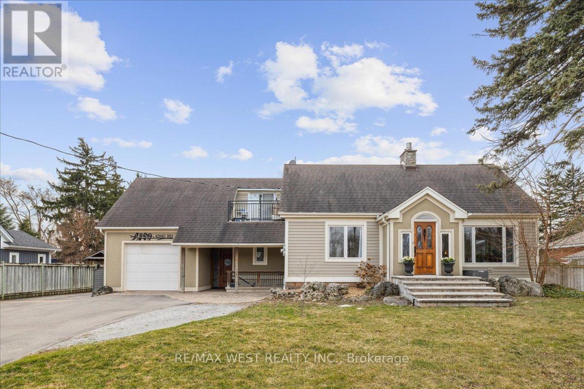 Property at 1032 KING ROAD image 1