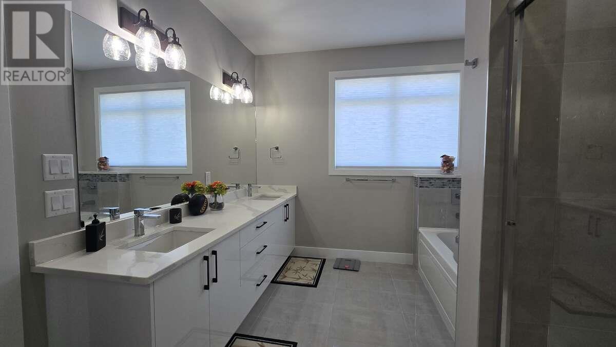 2852 Canyon Crest Drive, West Kelowna, British Columbia  V4T 3A6 - Photo 25 - 10345097