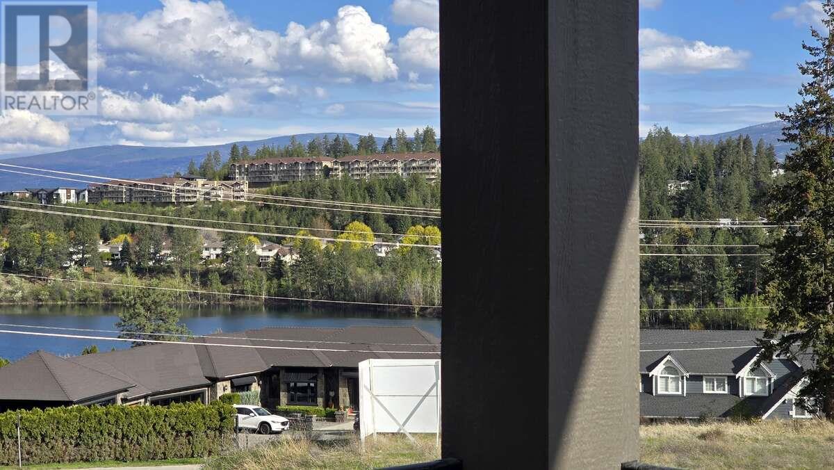 2852 Canyon Crest Drive, West Kelowna, British Columbia  V4T 3A6 - Photo 9 - 10345097