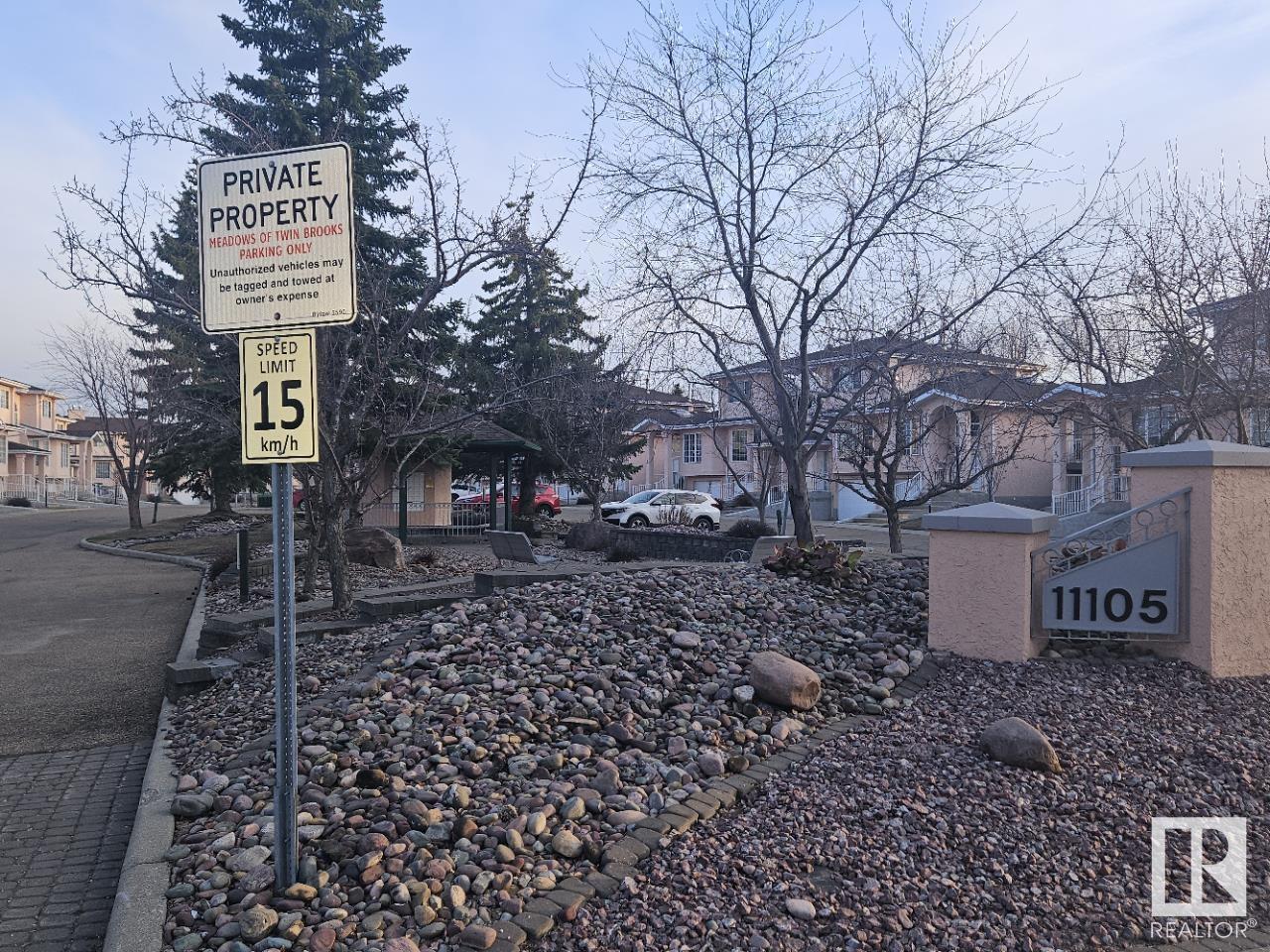 Property at #14 11105 9 AV NW image 4