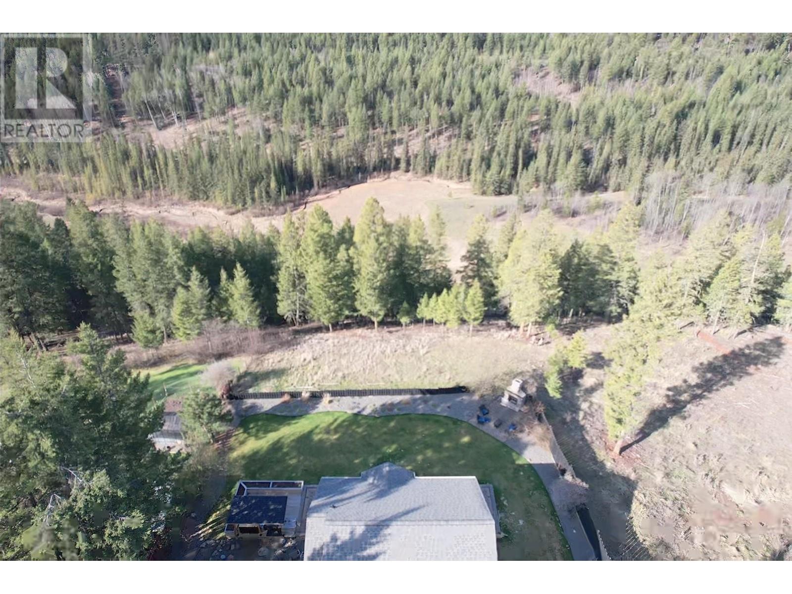 4872 Gloinnzun Crescent, 108 Mile Ranch, British Columbia  V0K 2Z0 - Photo 5 - R2953485