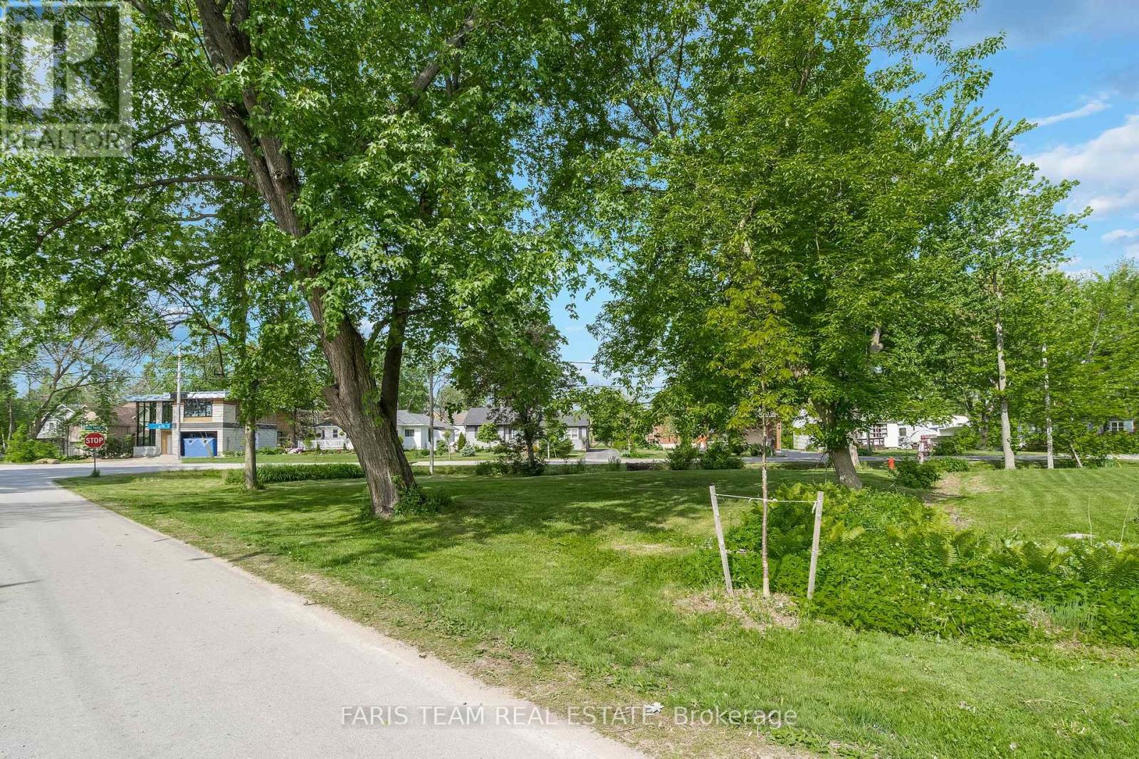 2360 Crystal Beach Road, Innisfil, Ontario  L9S 3X1 - Photo 10 - N12105001