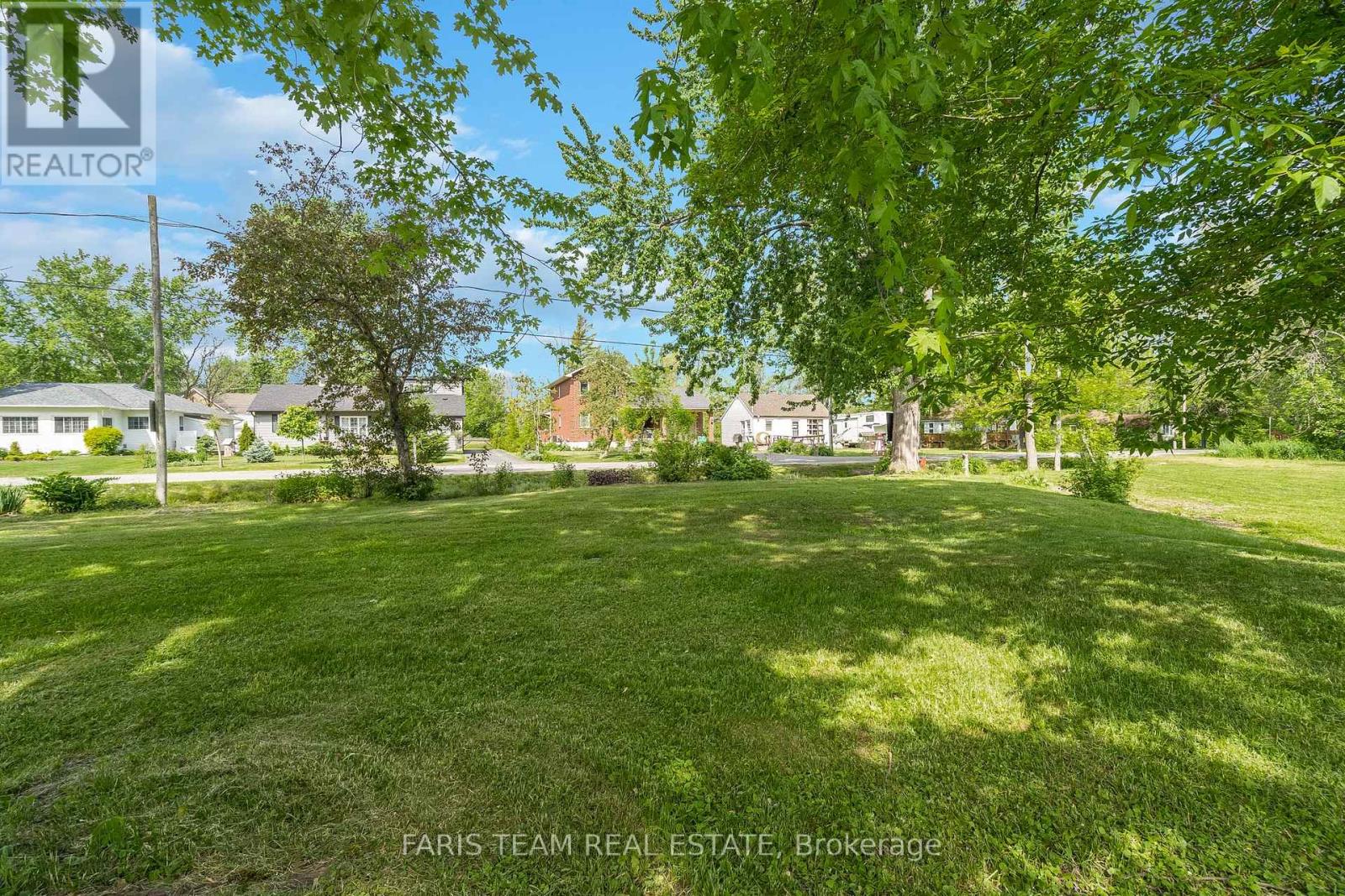 2360 Crystal Beach Road, Innisfil, Ontario  L9S 3X1 - Photo 11 - N12105001