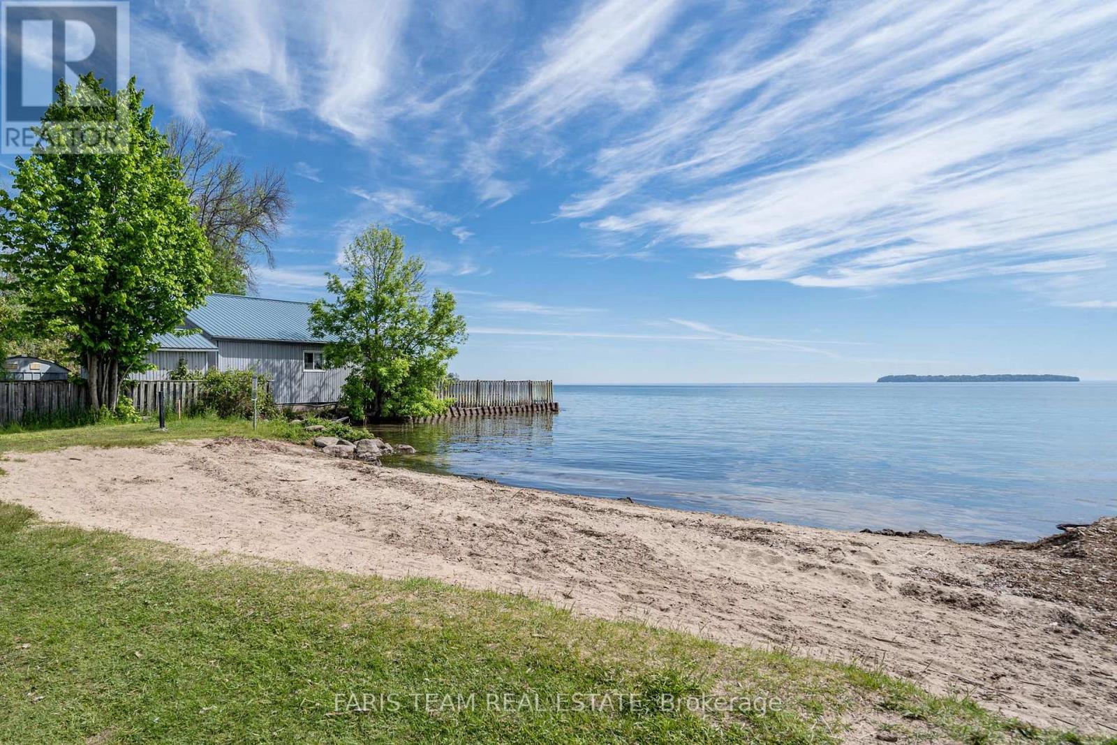 2360 Crystal Beach Road, Innisfil, Ontario  L9S 3X1 - Photo 16 - N12105001