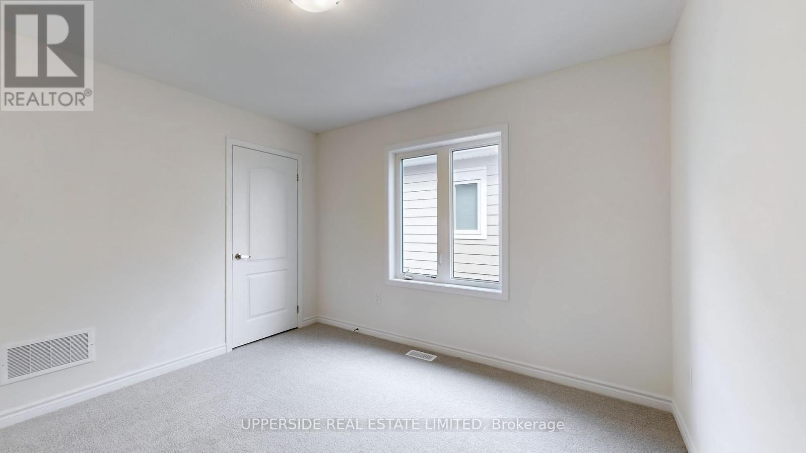 26 Shapira Avenue, Wasaga Beach, Ontario  L9Z 0K2 - Photo 25 - S12104916