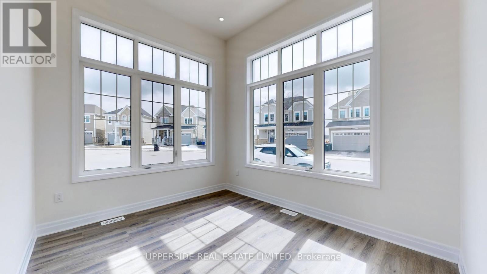 Property at 15 SHAPIRA AVENUE image 3