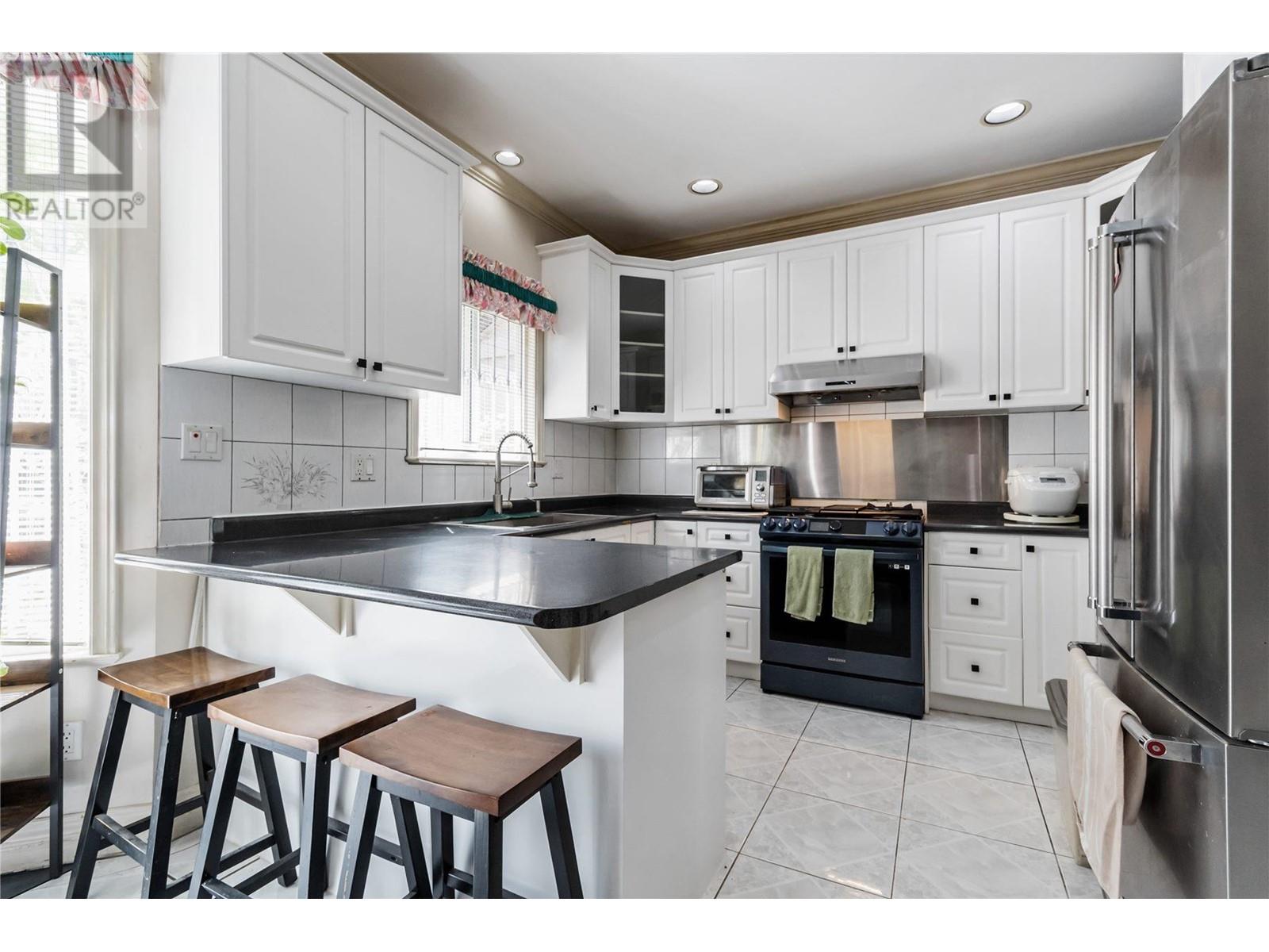 12520 CAMERON DRIVE, Richmond real estate listing R2993954 for sale