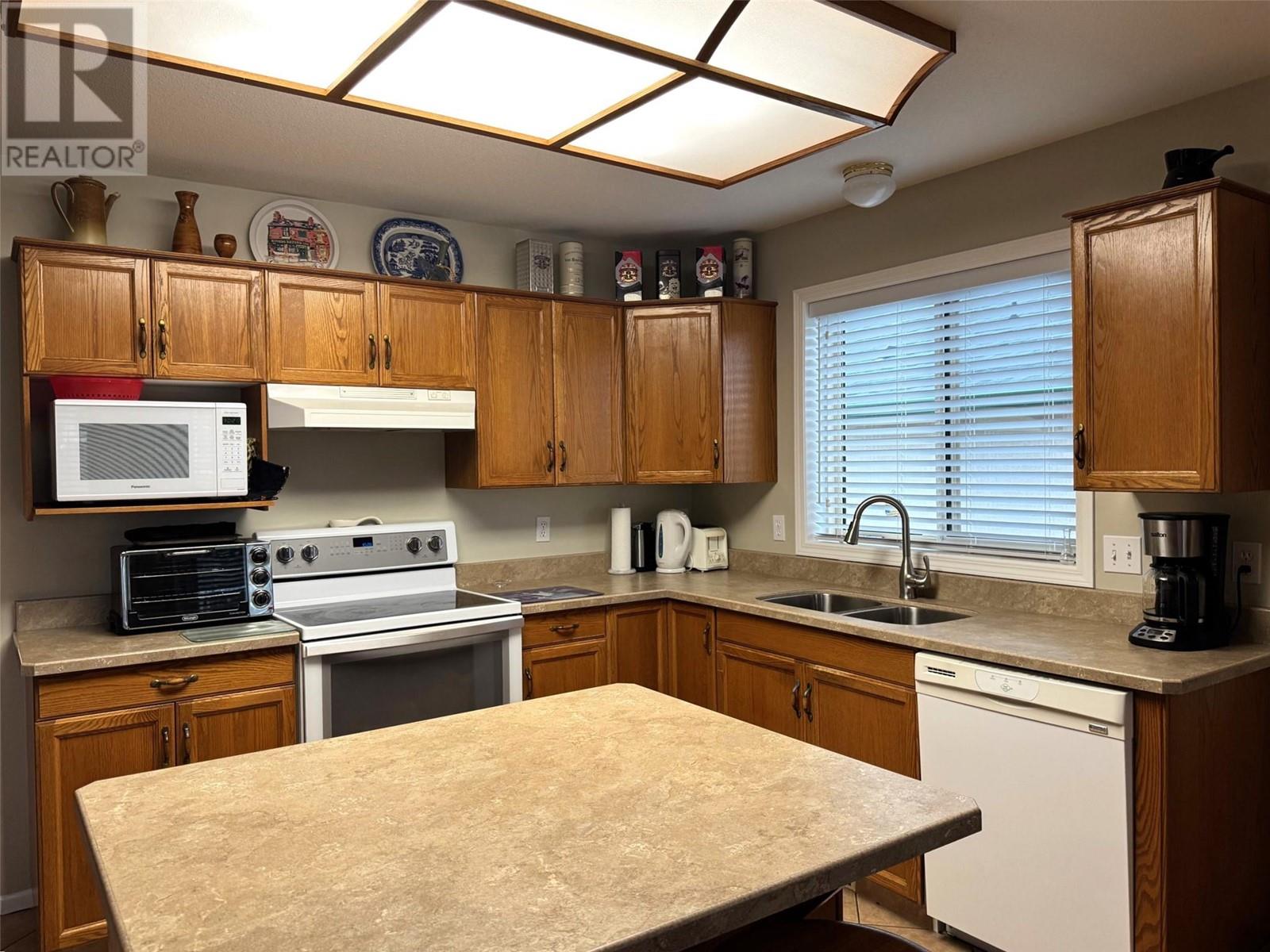 2330 Butt Road Unit# 431, Westbank, British Columbia  V4T 2L3 - Photo 2 - 10344938