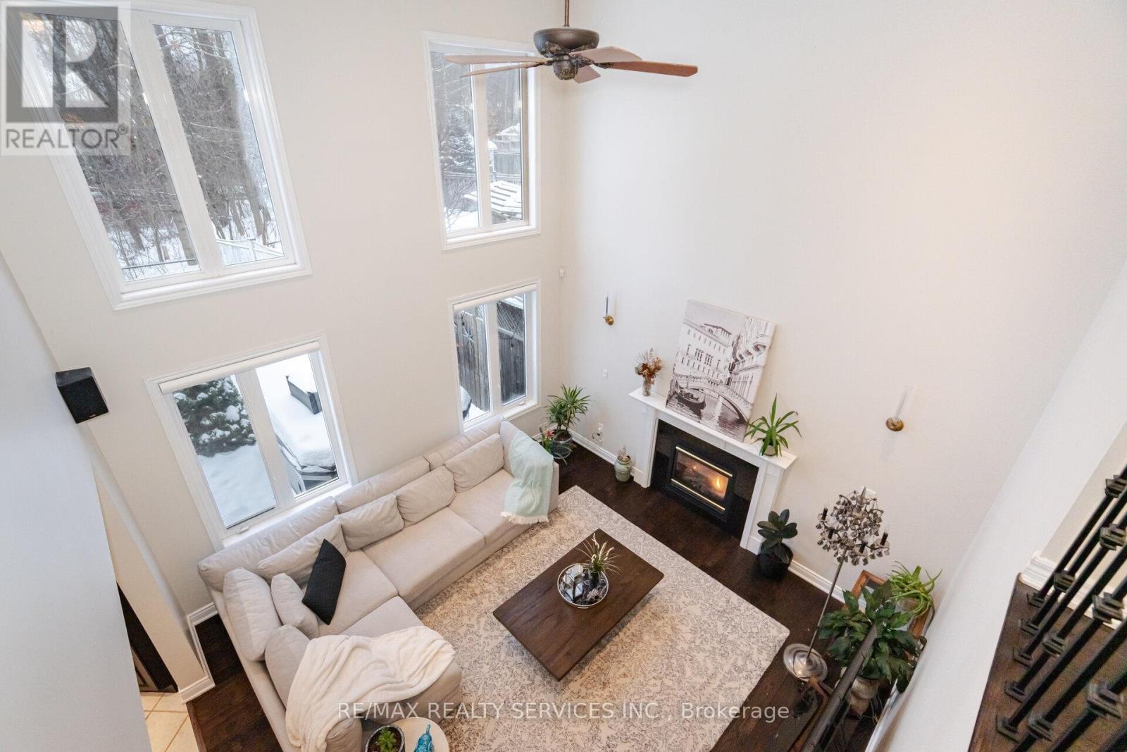 2 Putney Road, Caledon, Ontario  L7C 1R4 - Photo 17 - W12105013